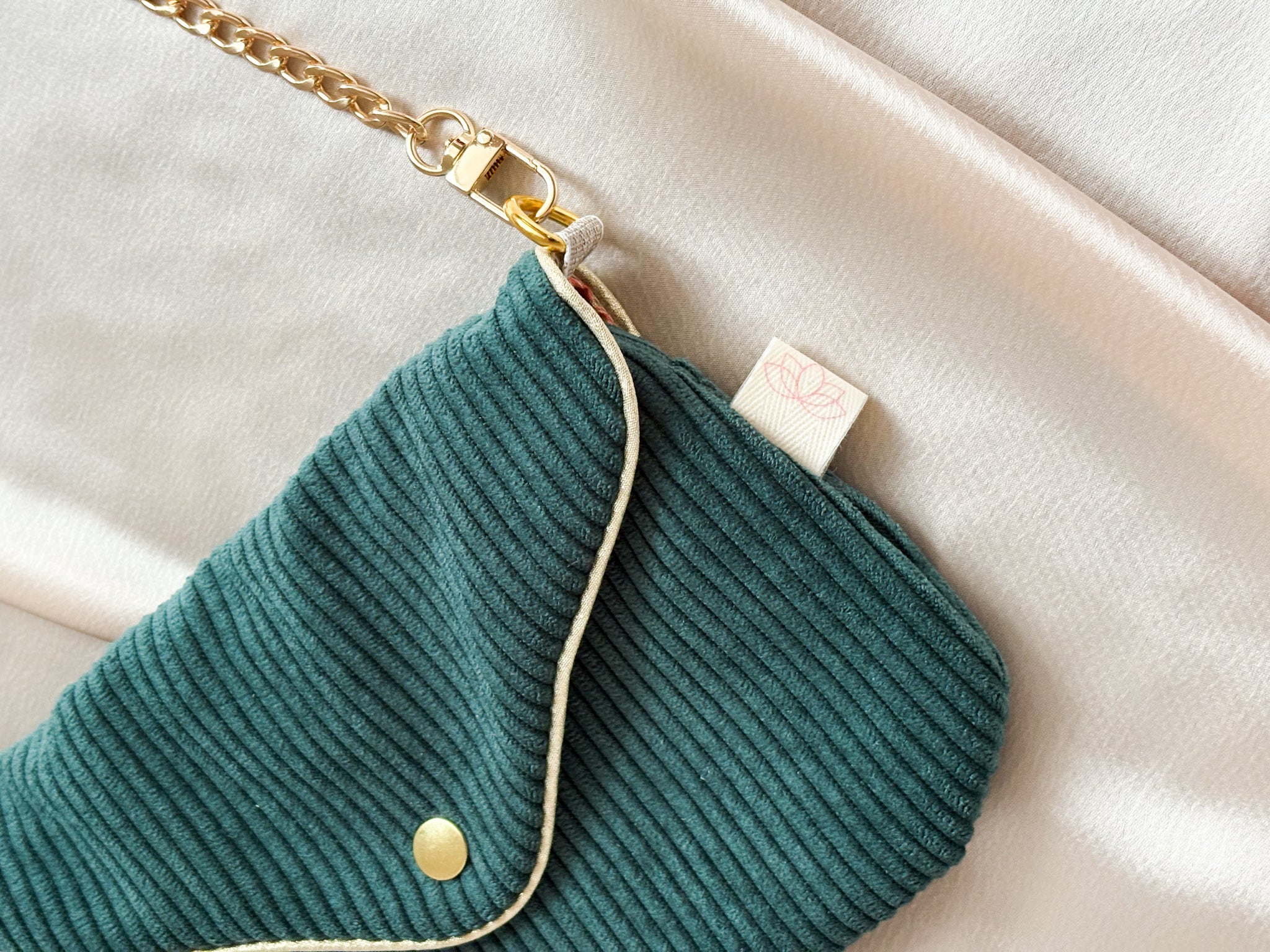 Juliette Clutch - Fir Green