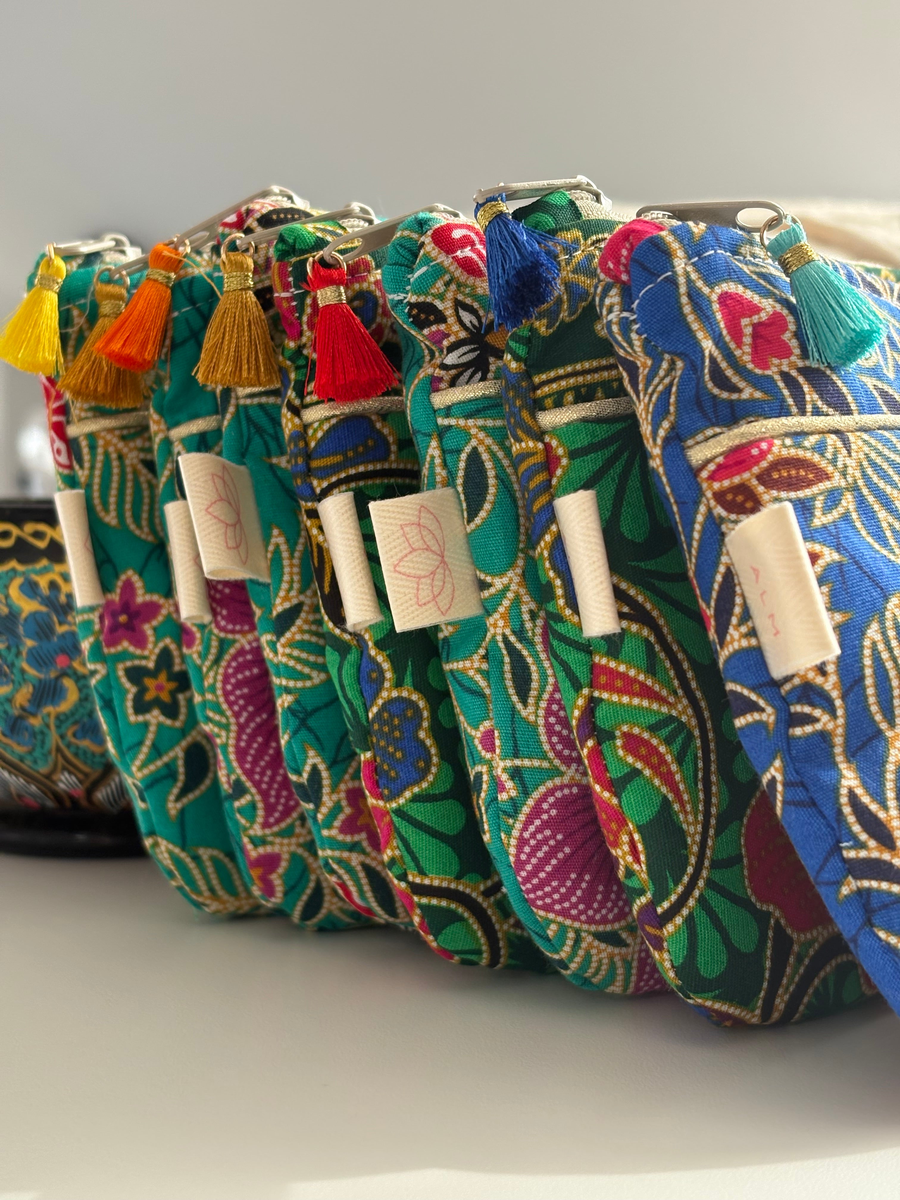 Florence Pouch - Thai Floral print