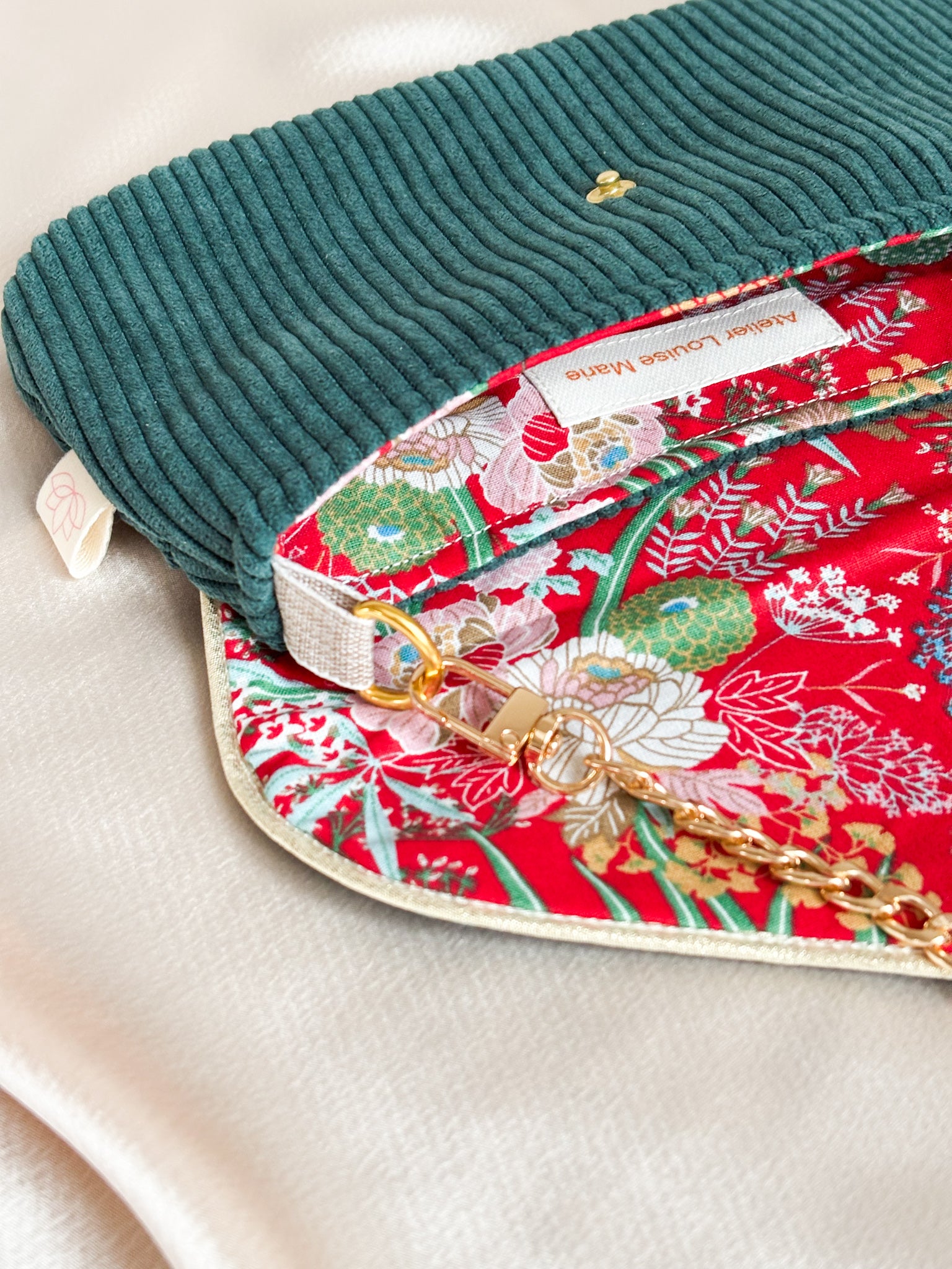 Juliette Clutch - Fir Green