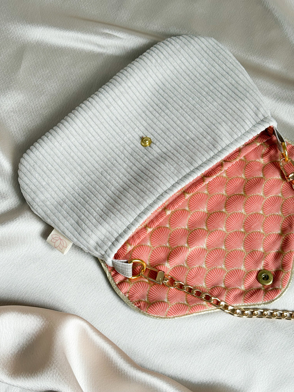 Juliette Clutch - Beige