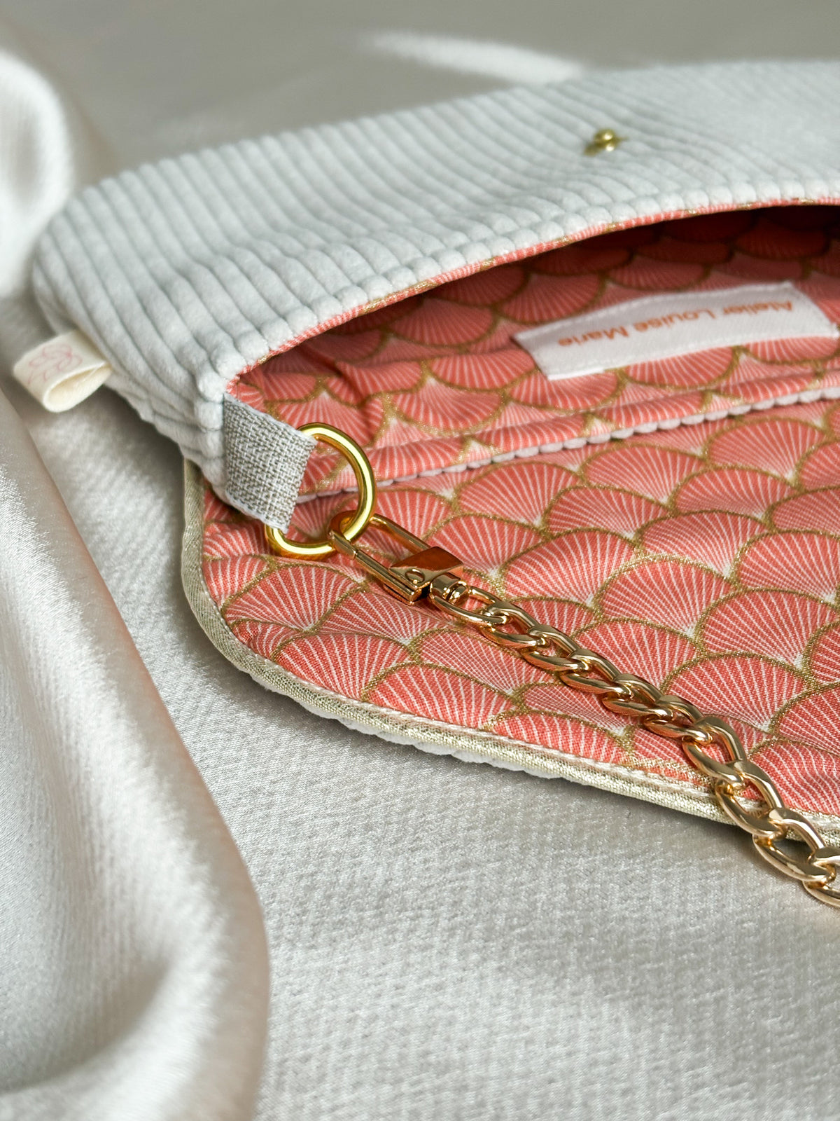 Juliette Clutch - Beige
